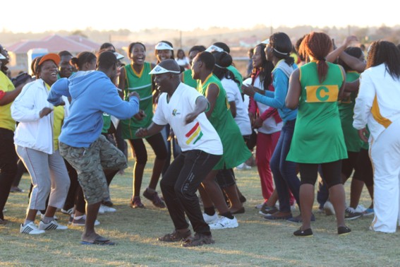 sports gala pic.jpg - 91.80 Kb